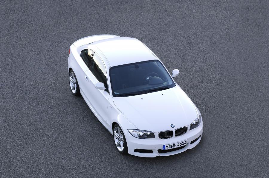  BMW 135i Coupe 2007 года  (фото 10 из 11)